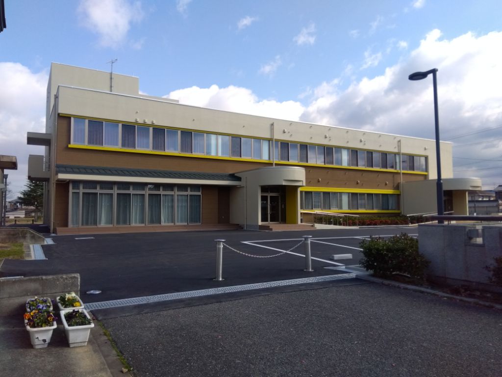 飛騨コミュニティセンターの全景写真
