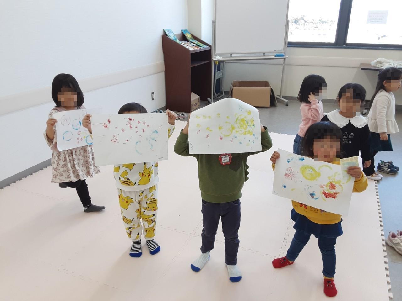 子どもたちだけでお絵かき
