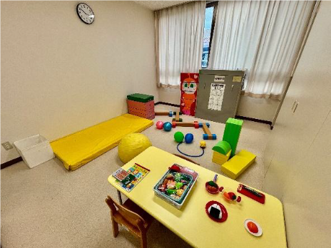 言語訓練室内の写真