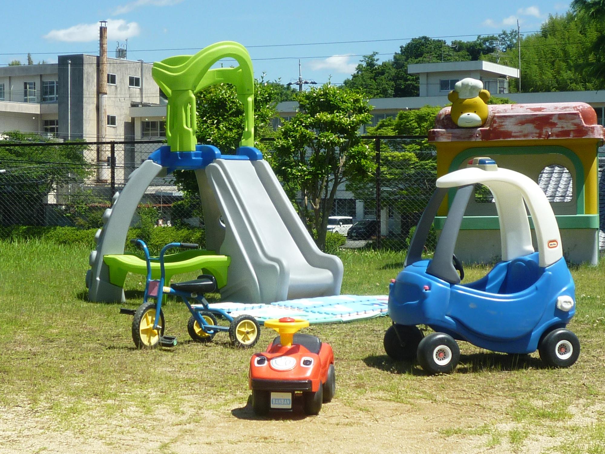 センター写真園庭