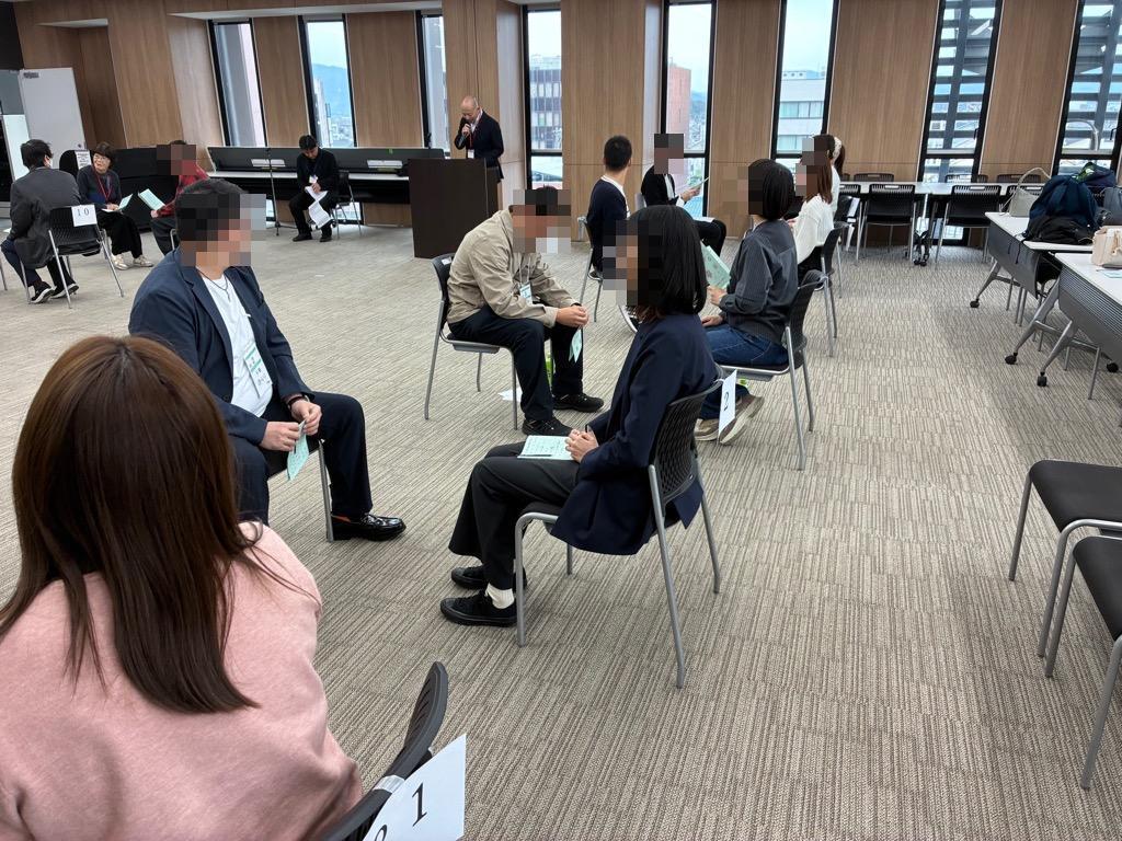 お見合い回転寿司の様子2