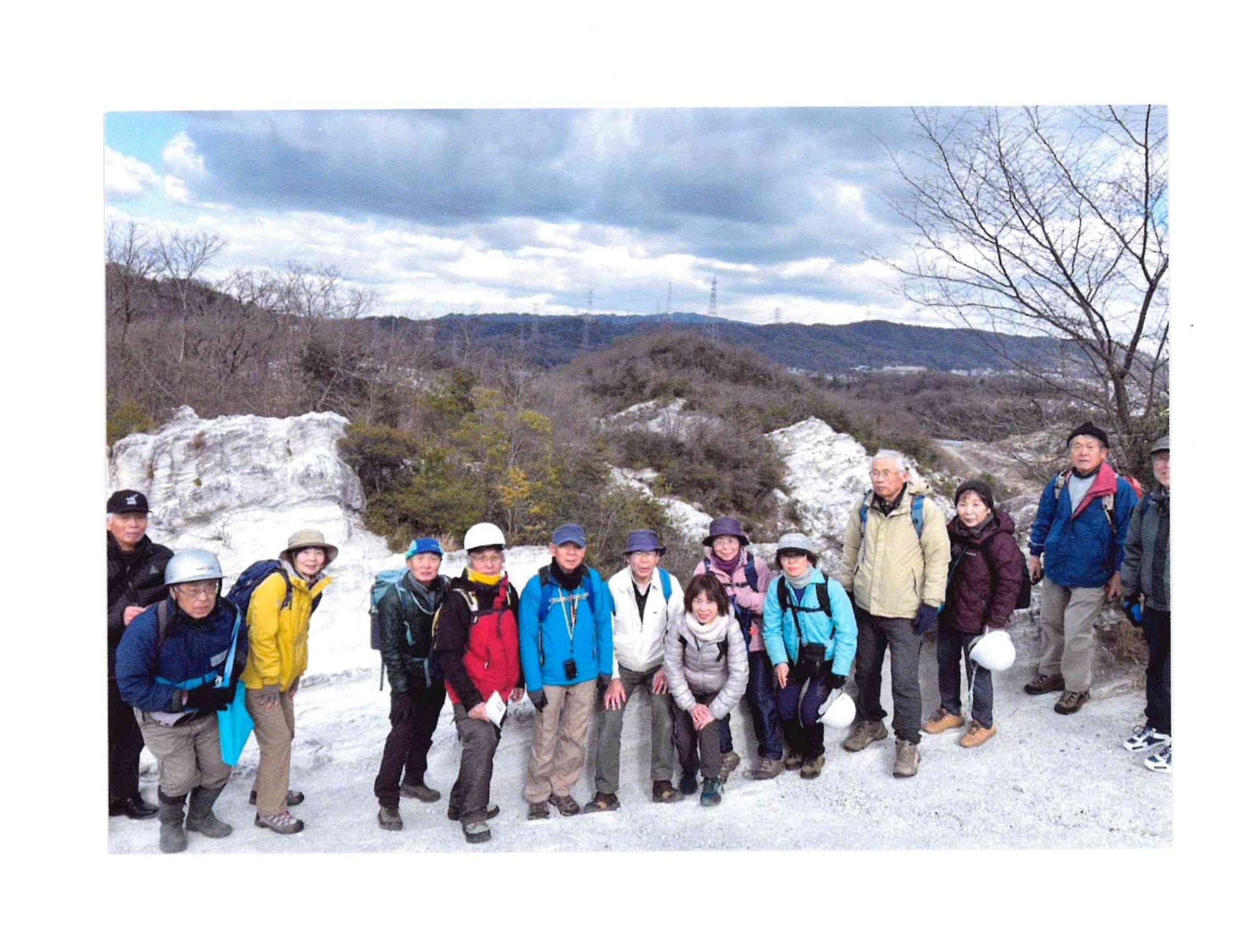1月29日「どんづるぼうの盛」ハイキング＆戦争遺跡地下壕見学