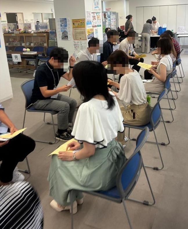 お見合い回転寿司1