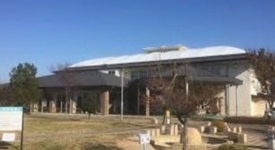 ひがしたけだドーム