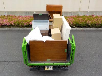 2トントラックごみイメージ2