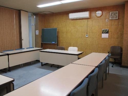 香久山地区公民館講座室