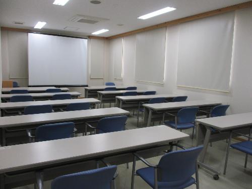 耳成地区公民館会議室2