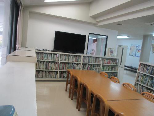 耳成地区公民館図書コーナー
