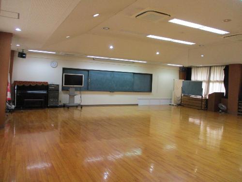 新沢地区公民館講堂