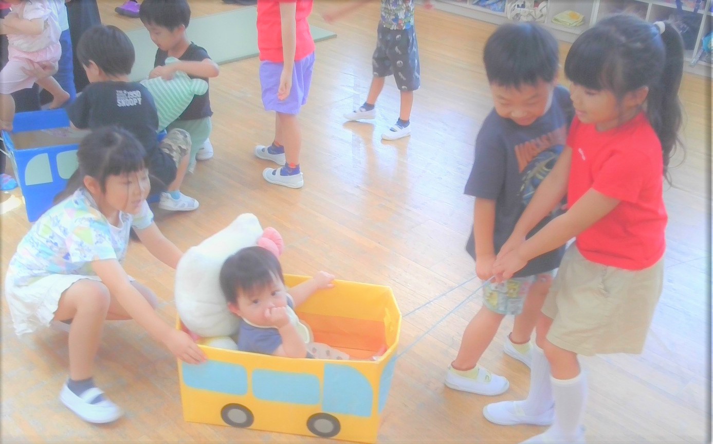 かわいいね！いっしょにあそぼう